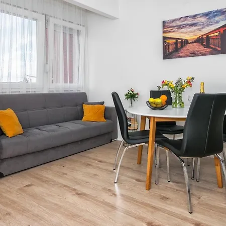 Apartman Mare *